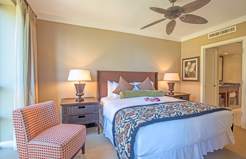 The master bedroom features a sumptuous king size bed