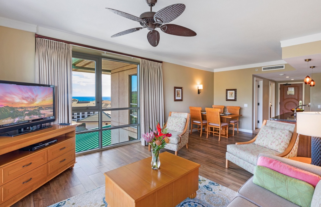 Luxuriously appointed to enhance your Maui experience